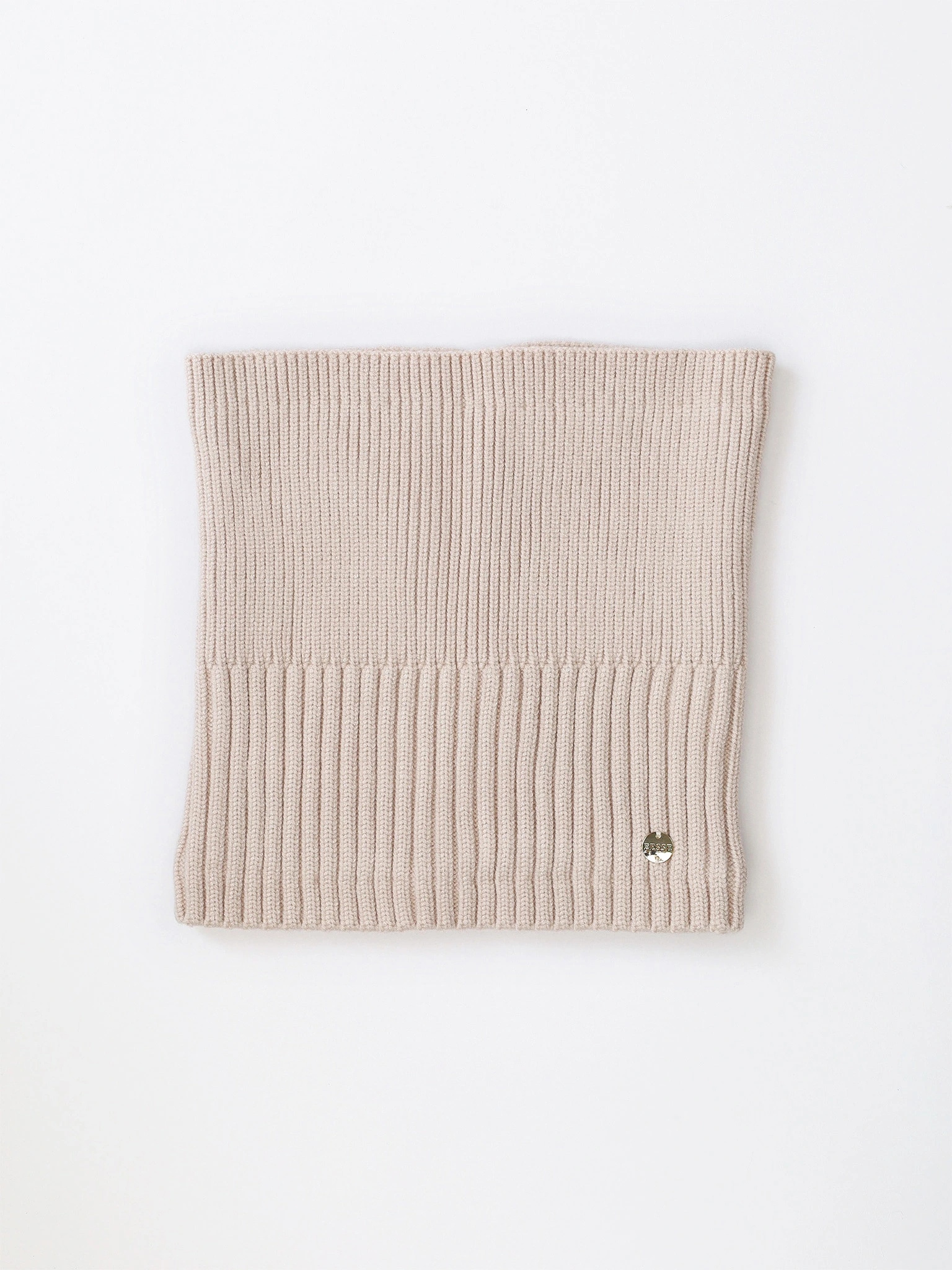 Шарф-снуд бежевого цвета